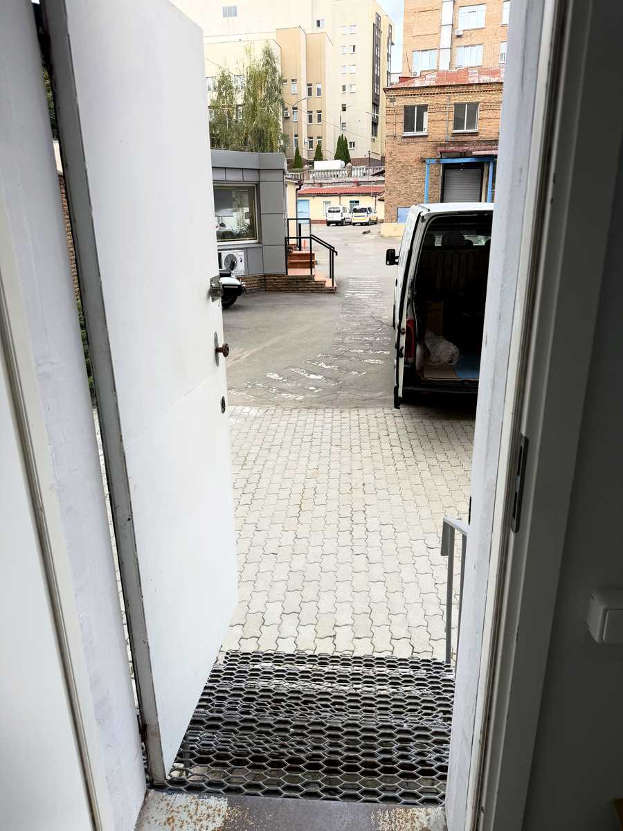 1878609184410579