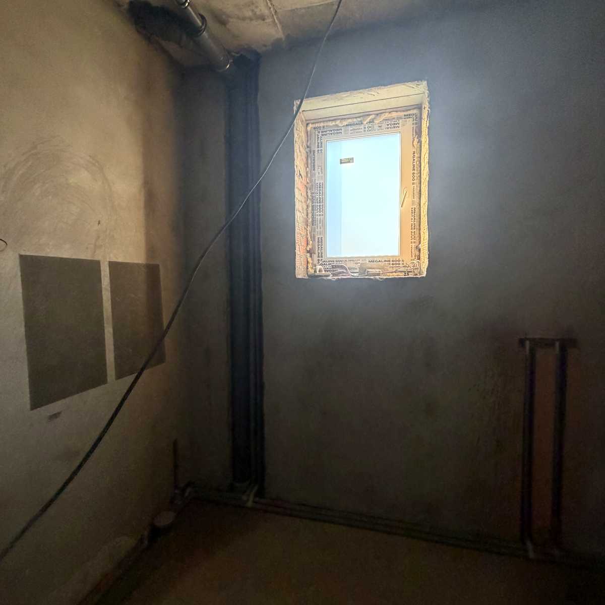 1878614024090328