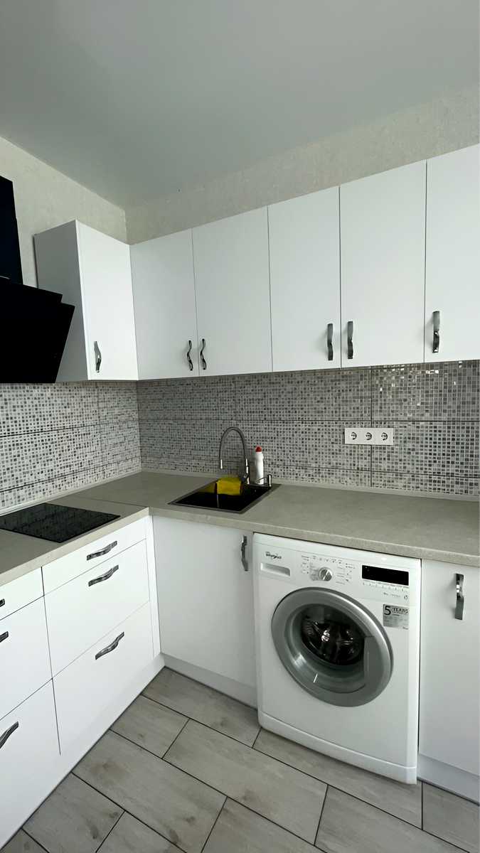 1878645720658078