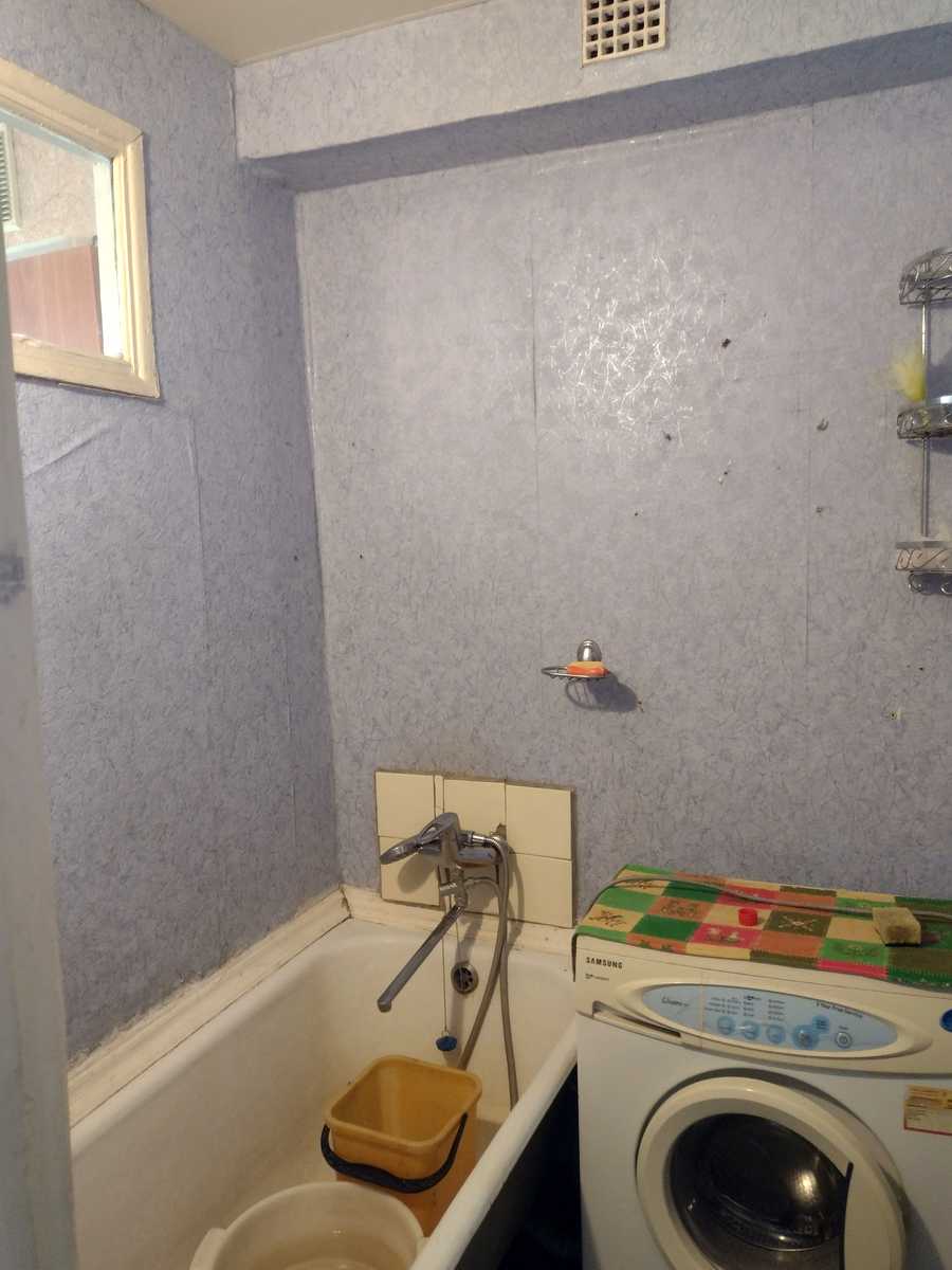 1878650458923851