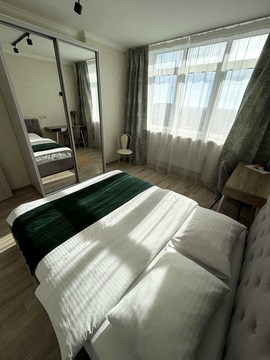 1878651694751554