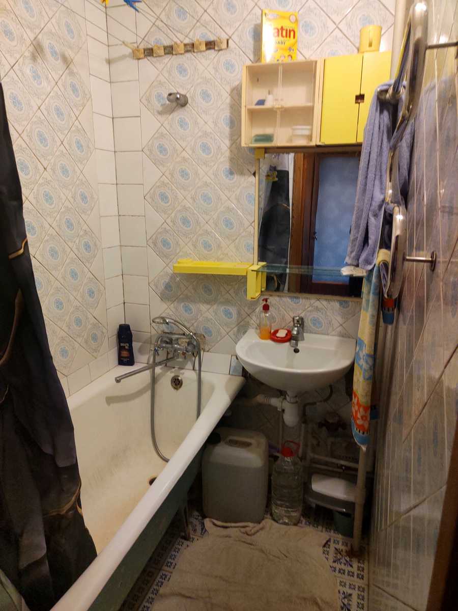 1878651828668038