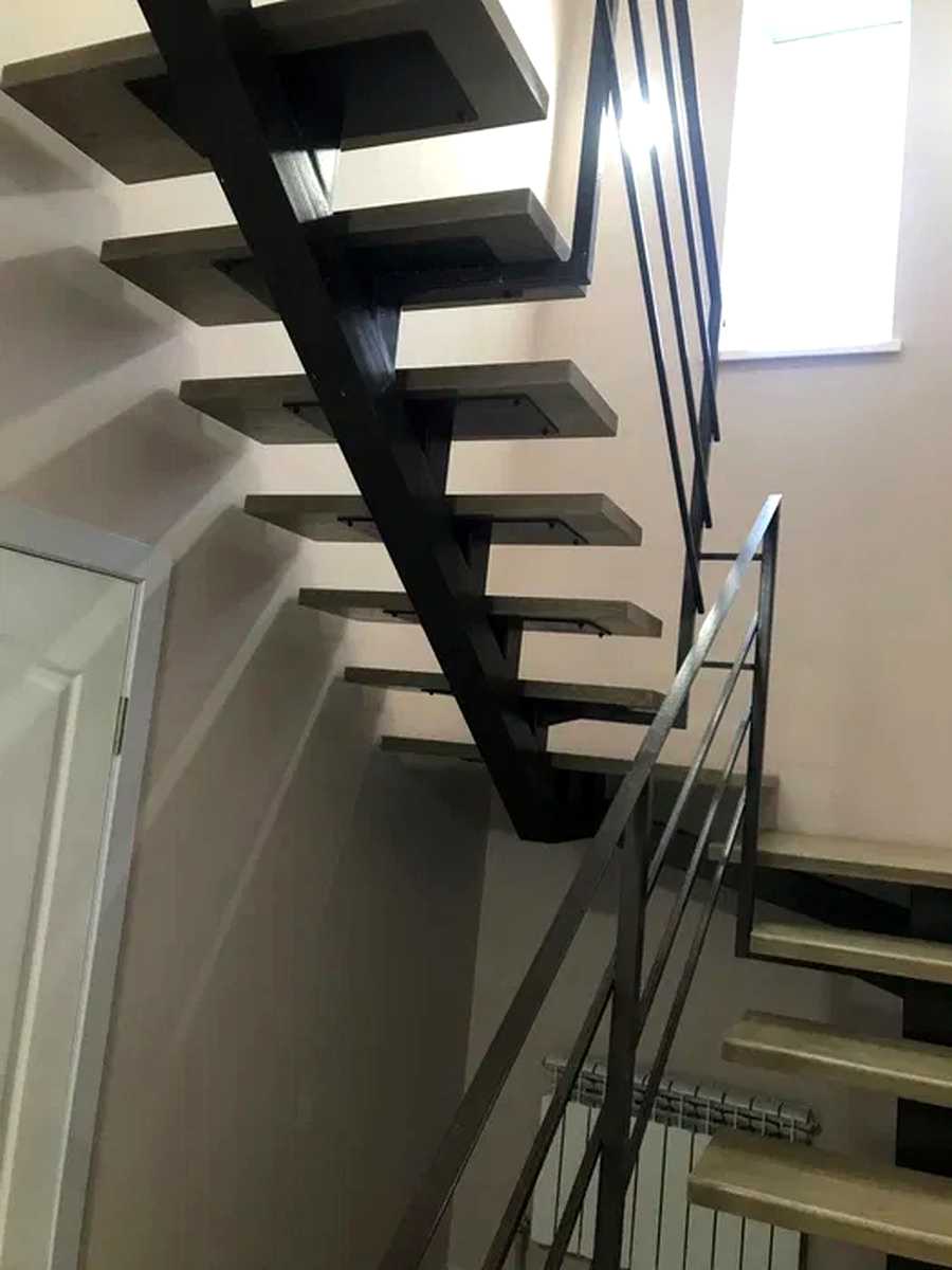 1878657502850379