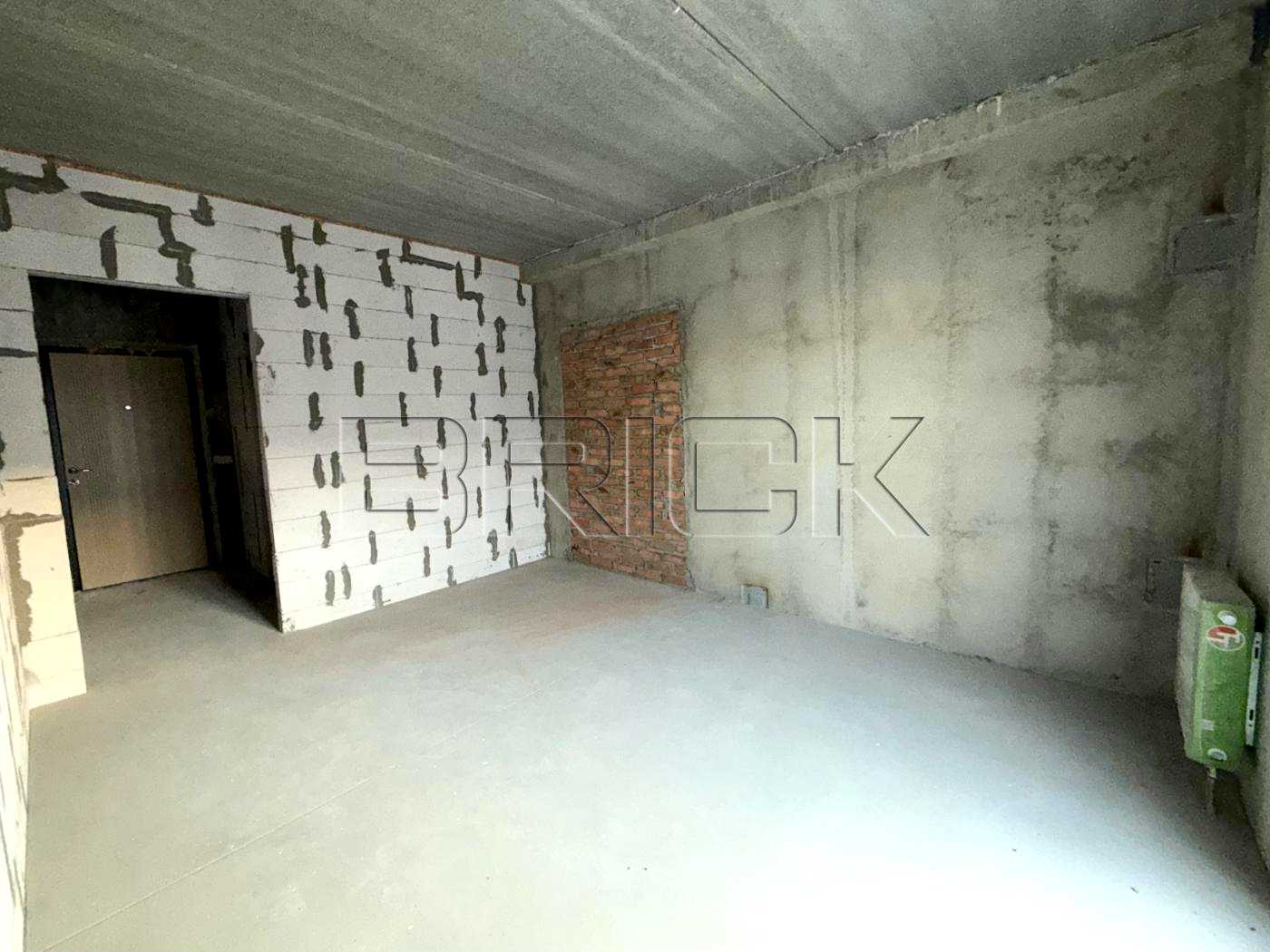 1878657510822386