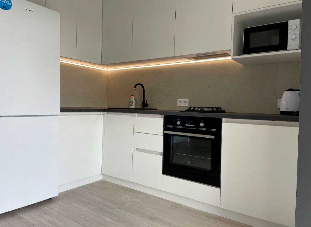 1878668527540309