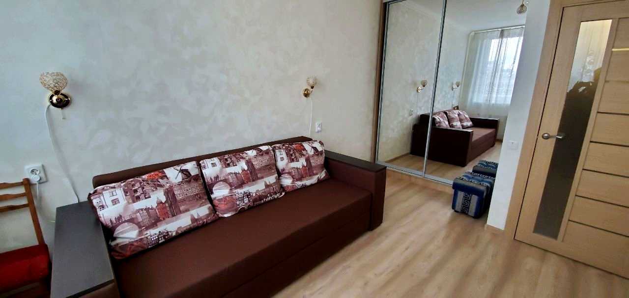 1878668880309333