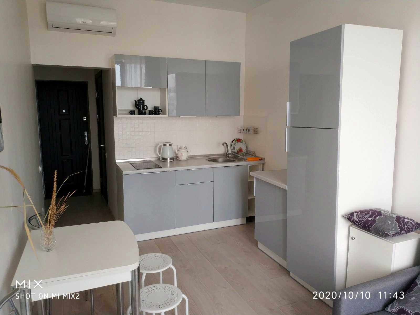 1878669748202407
