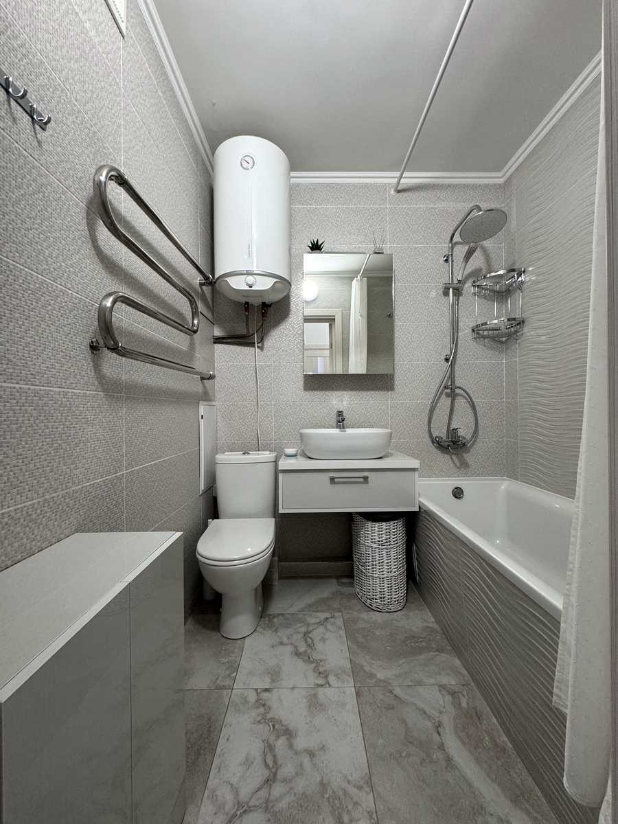 1878670821101418