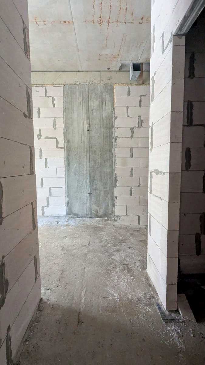 1878676538950192