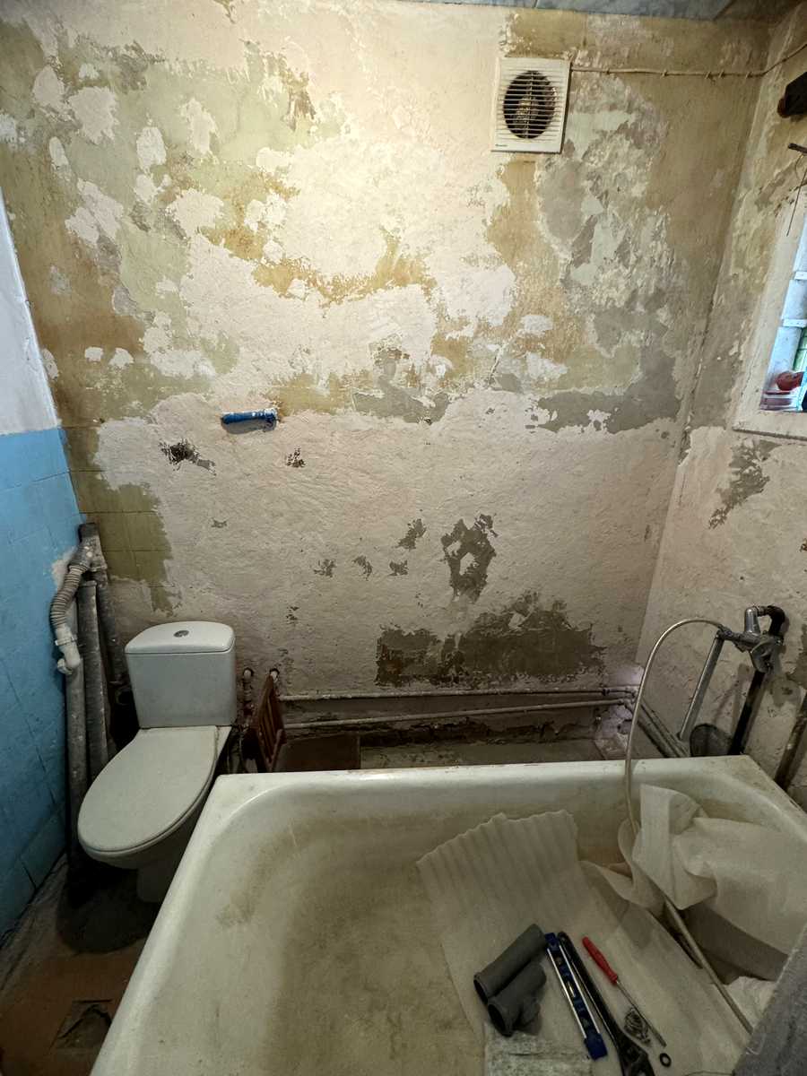 1878676562149619