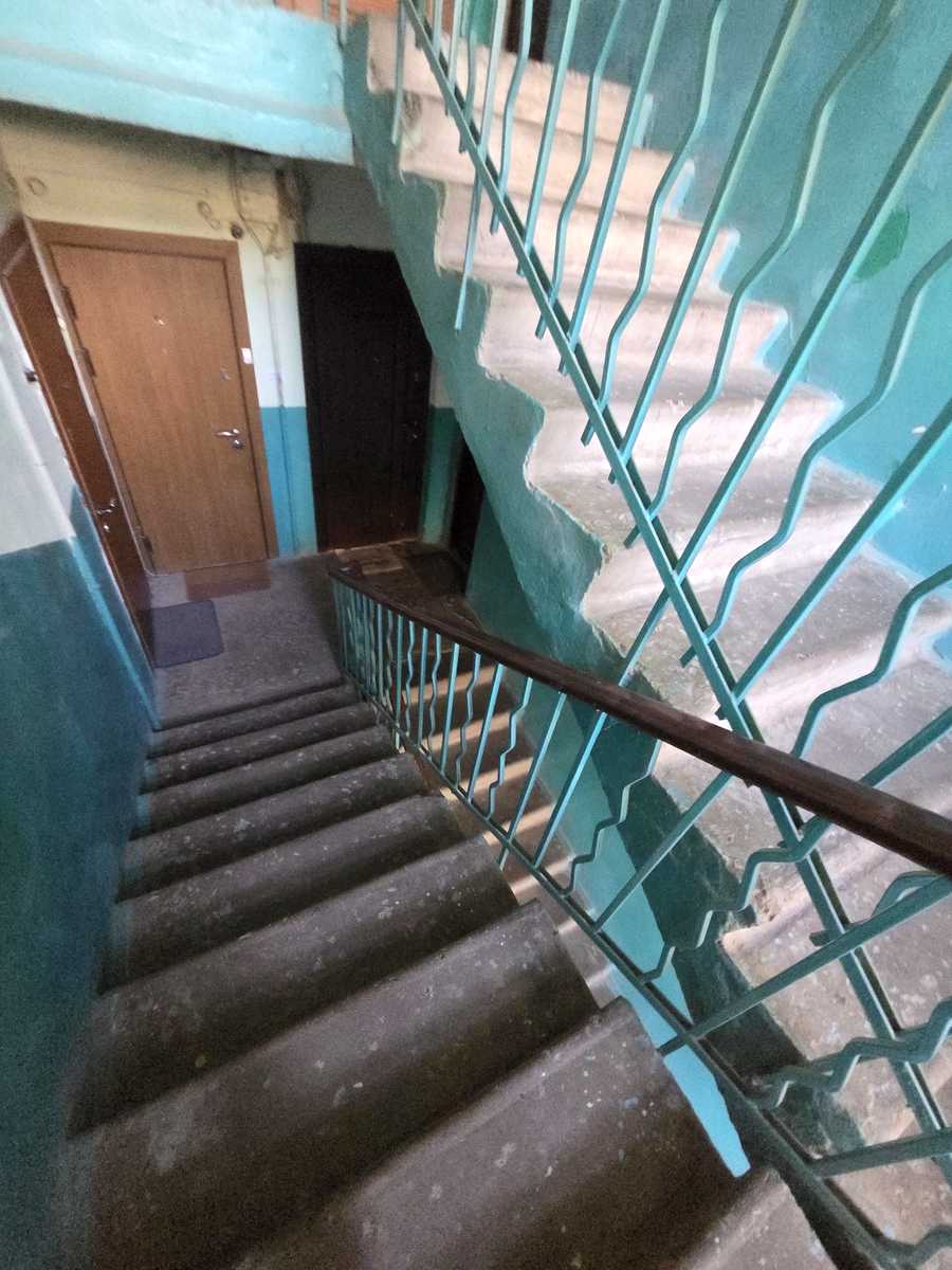1878681805029308