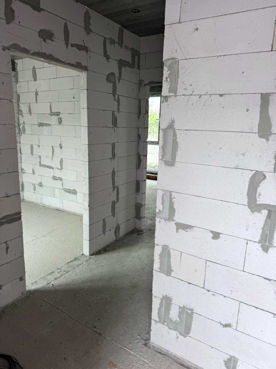 1878682023686854