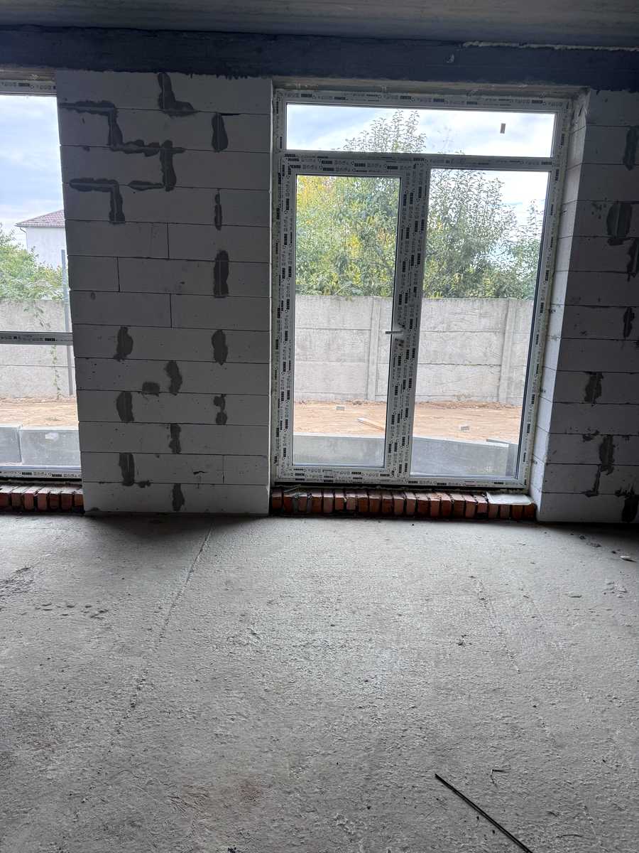 1878682085552851