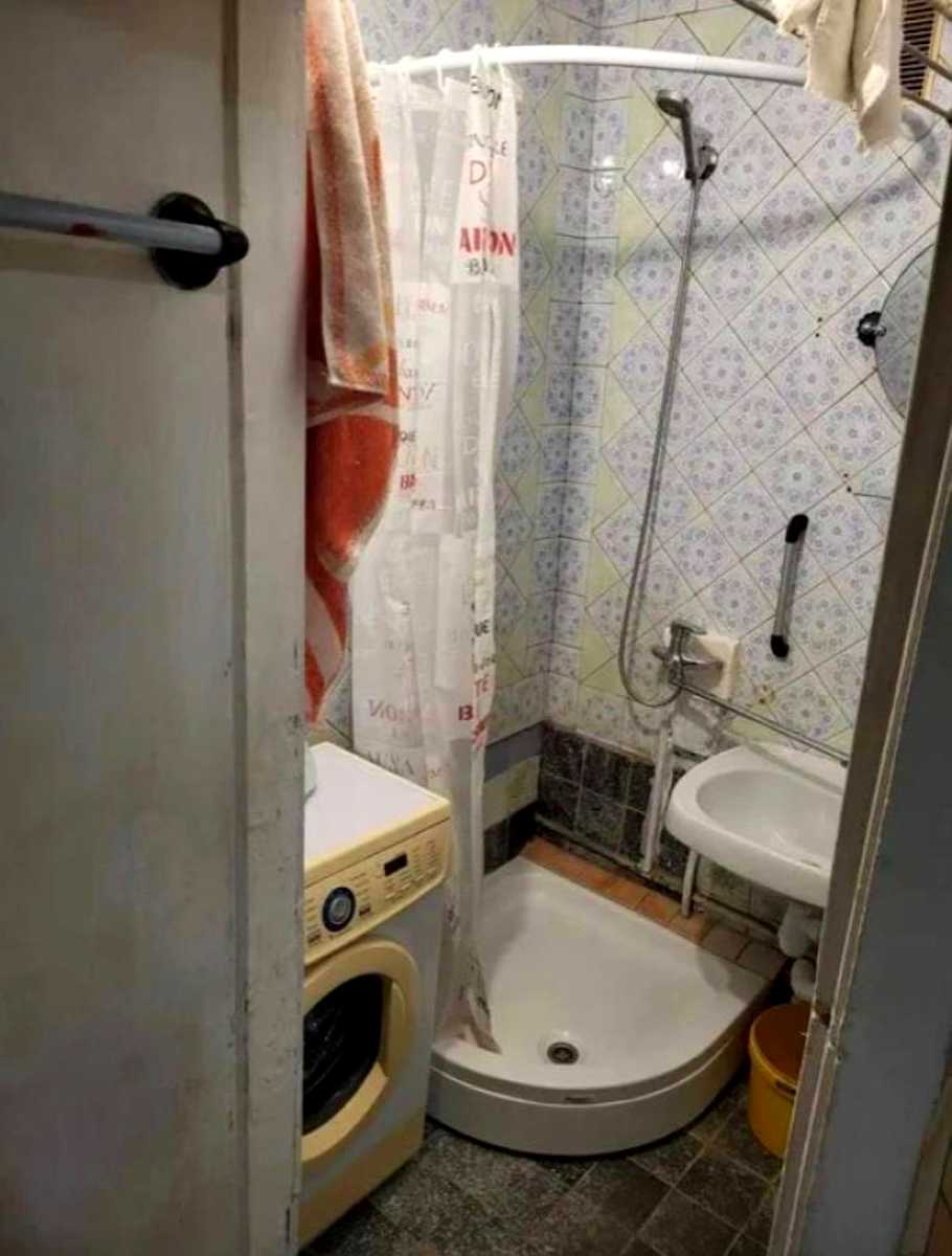 1878682202738573