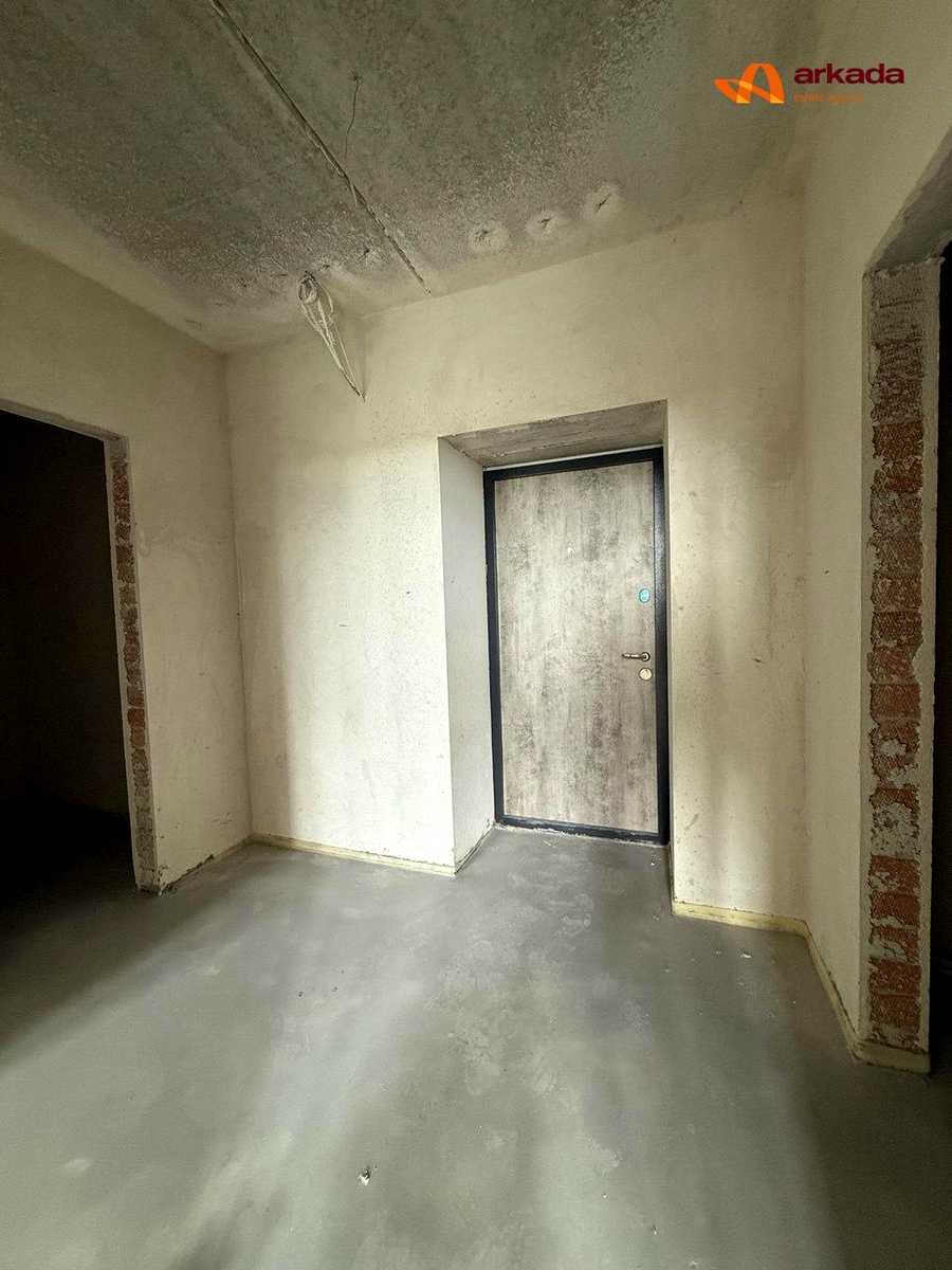 1878683478438247