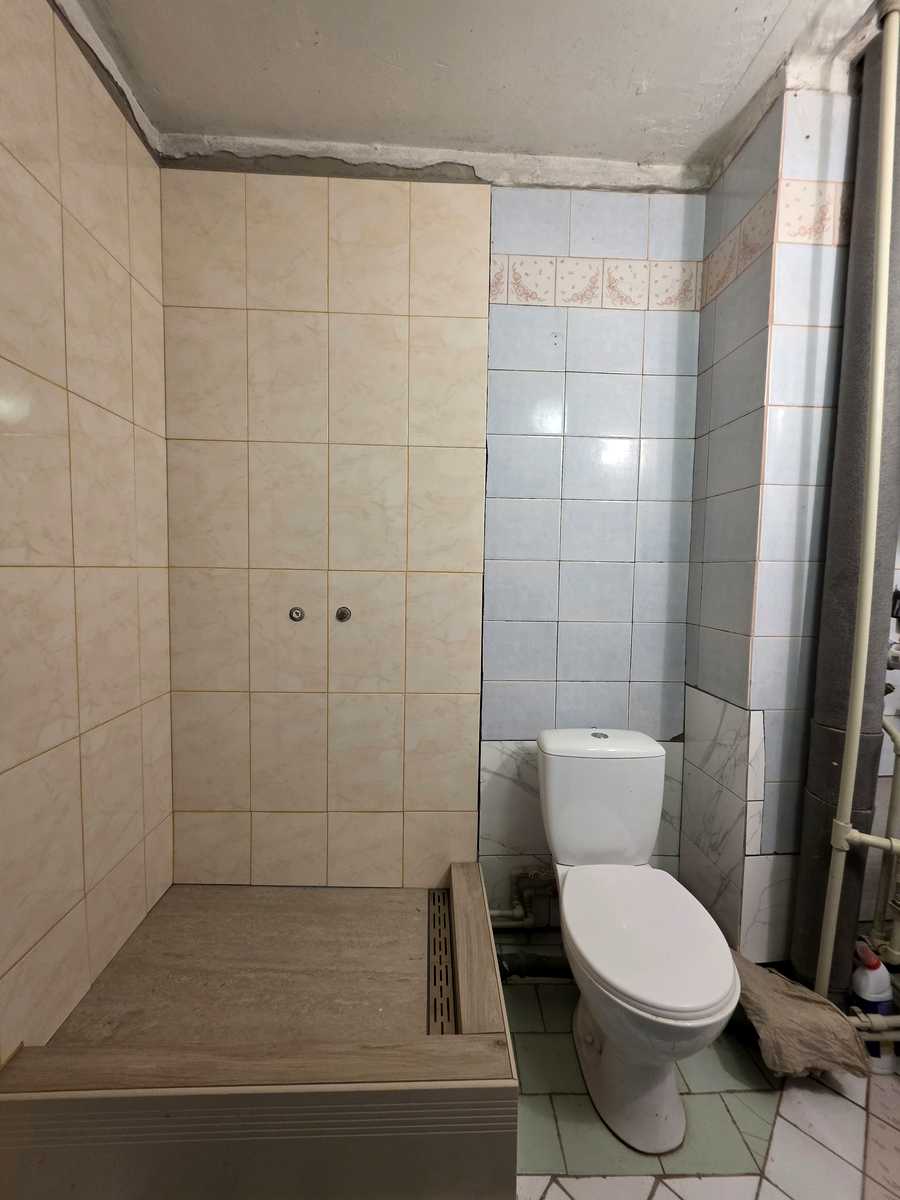 1878684229921210