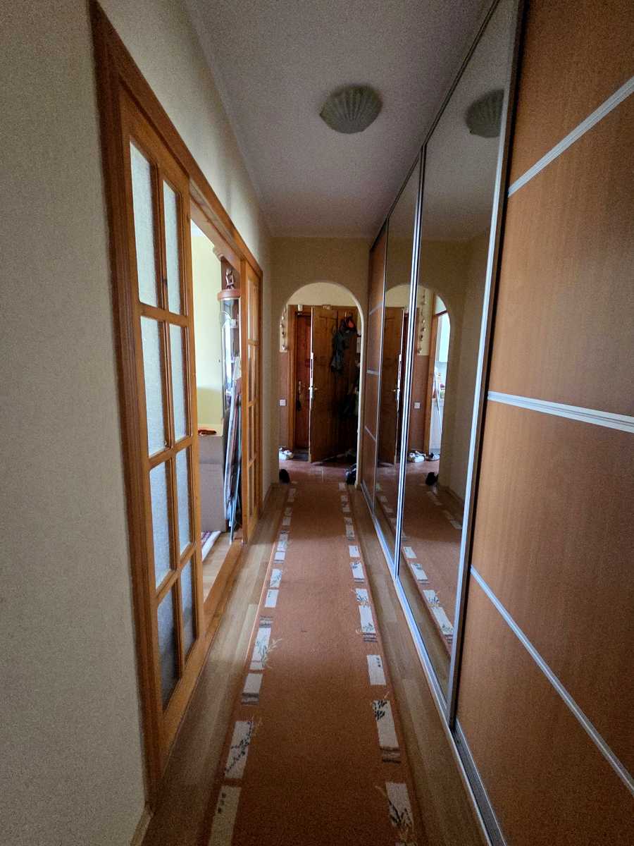 1878684548489439