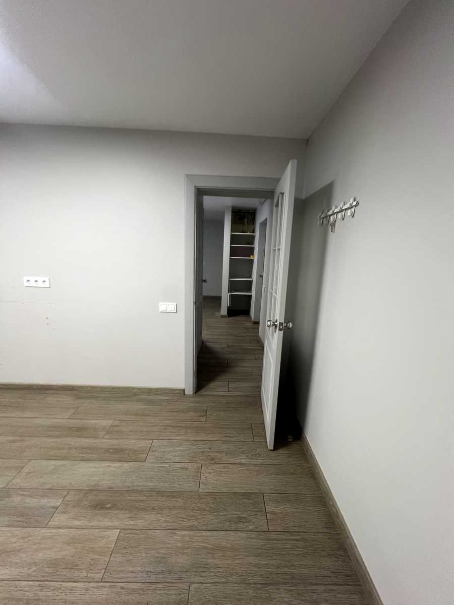 1878684886119813