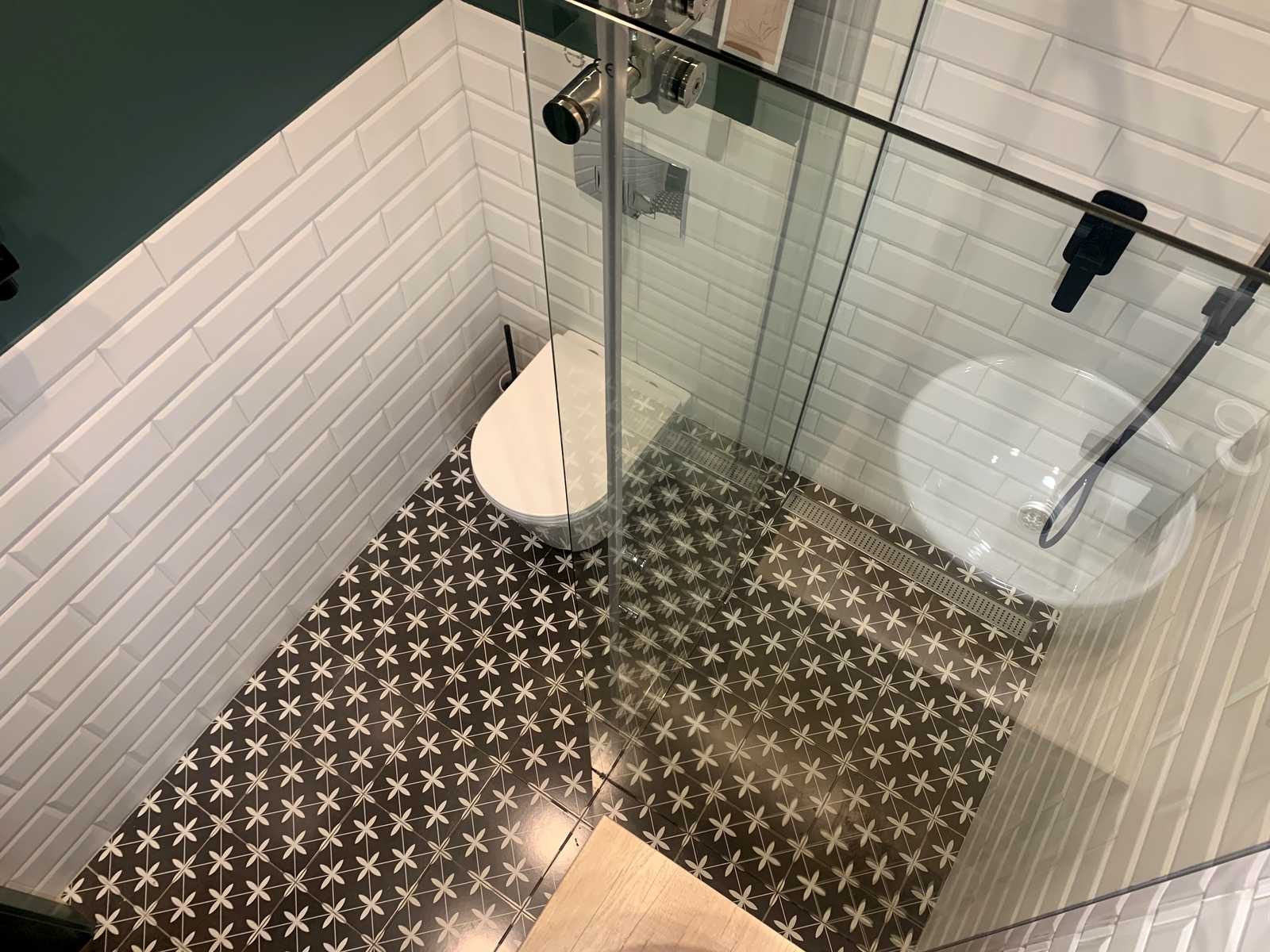 1878687987070745