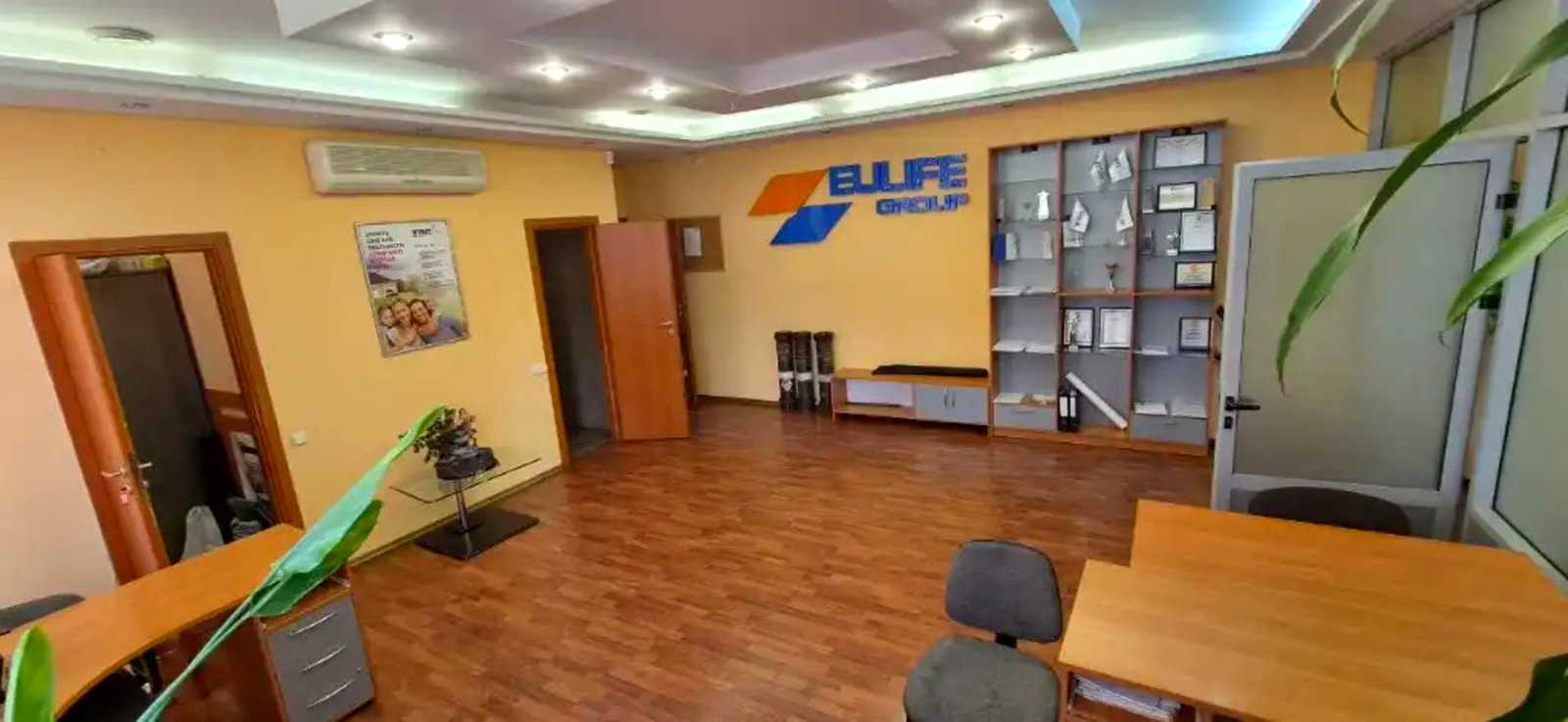 1878690186674659
