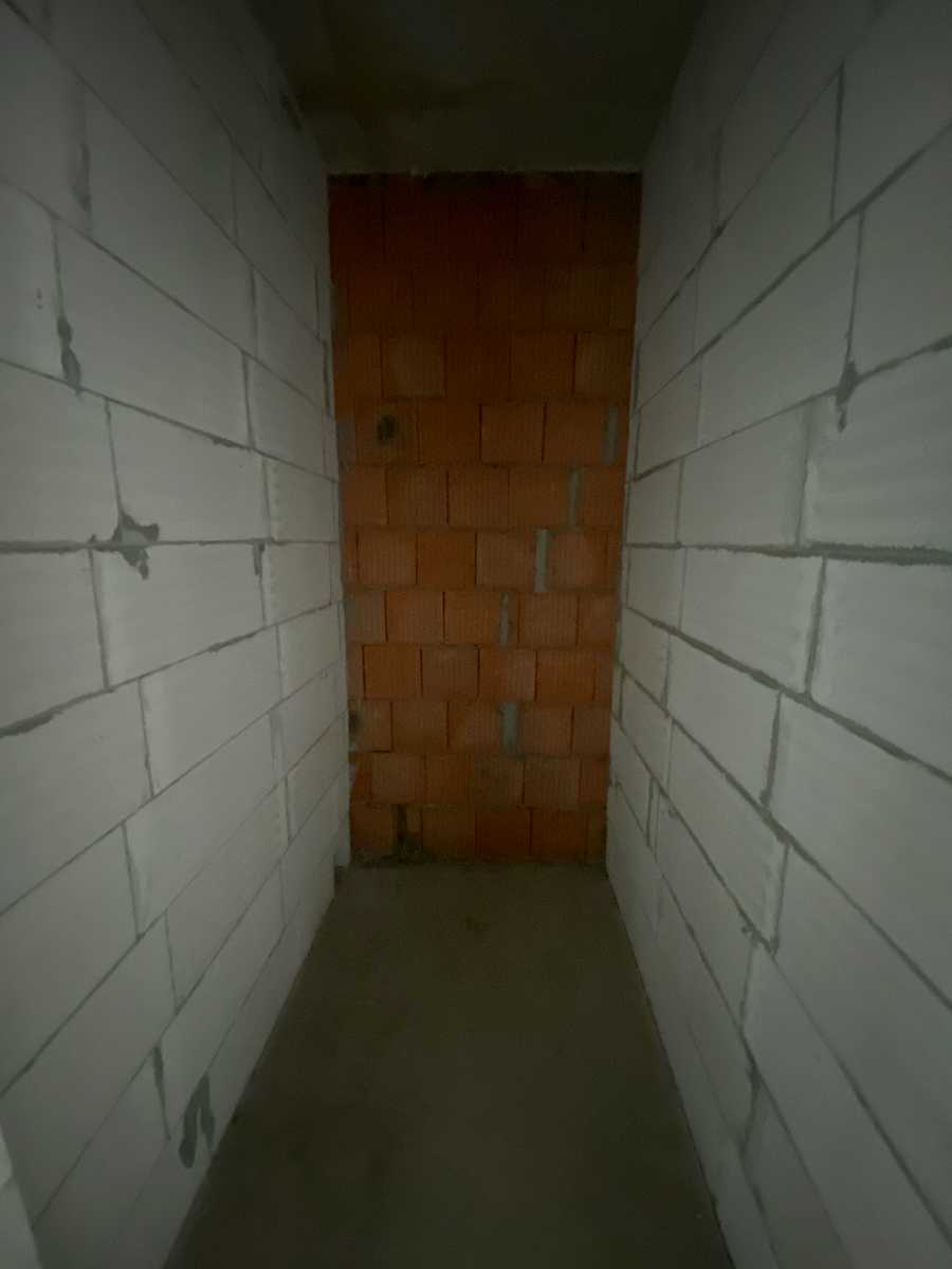 1878690242328575