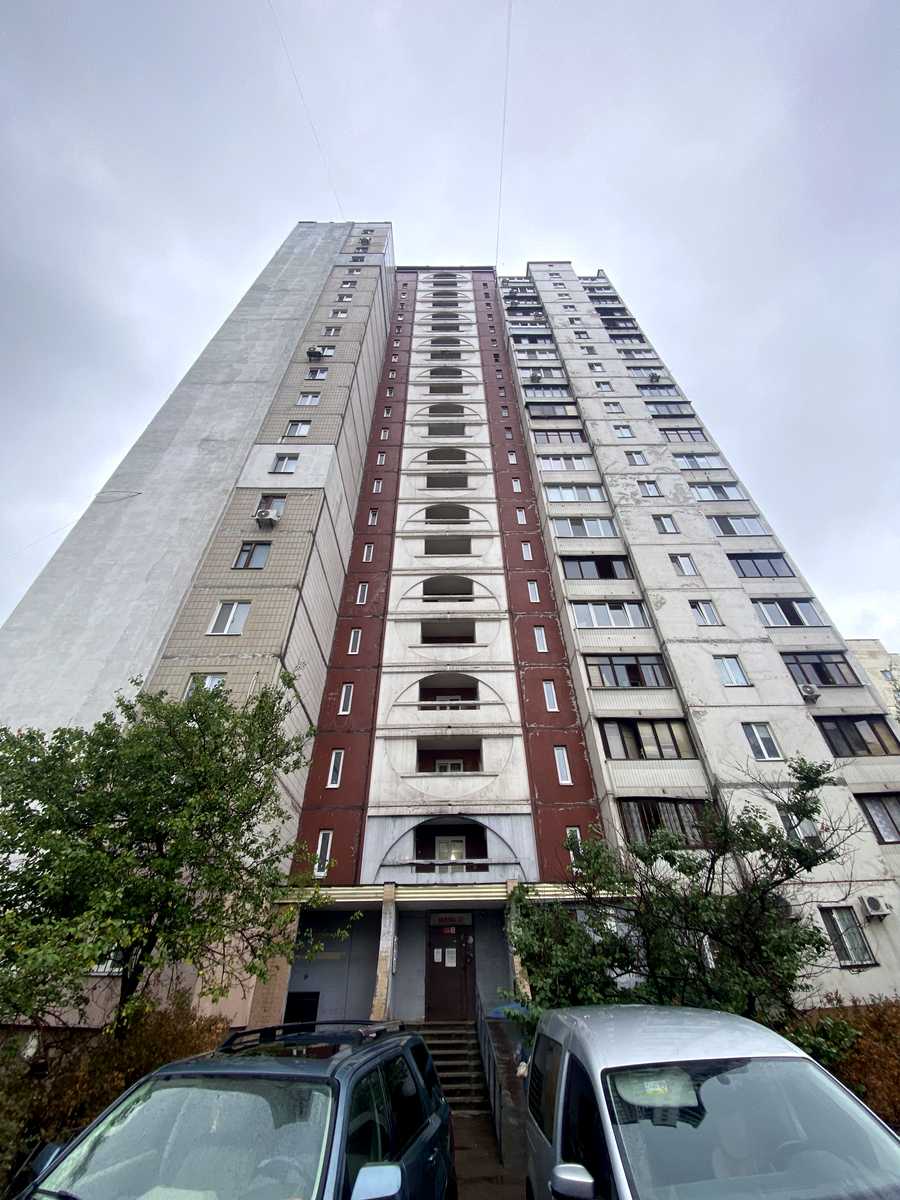 1878732624043008