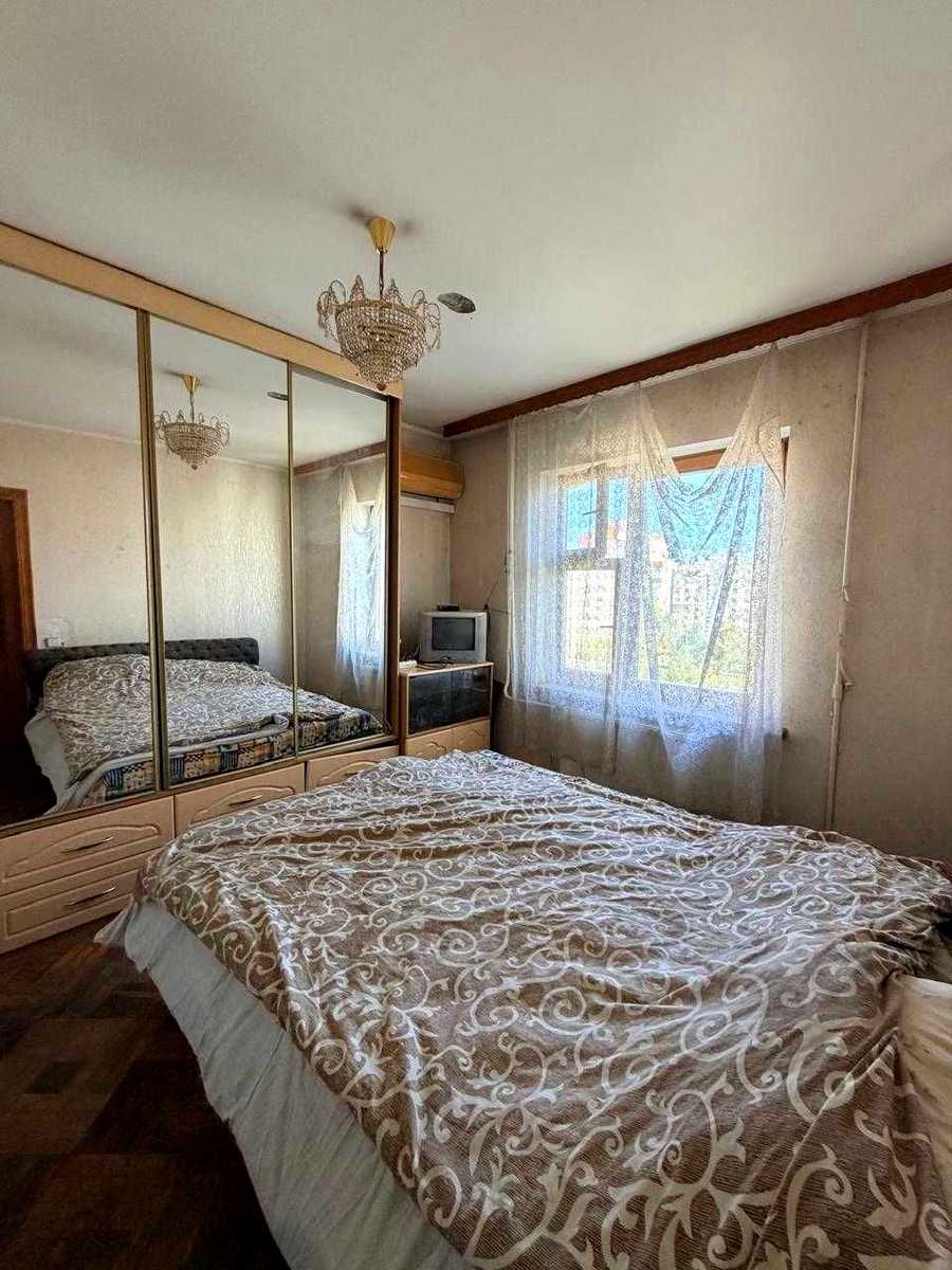 1878736045824849