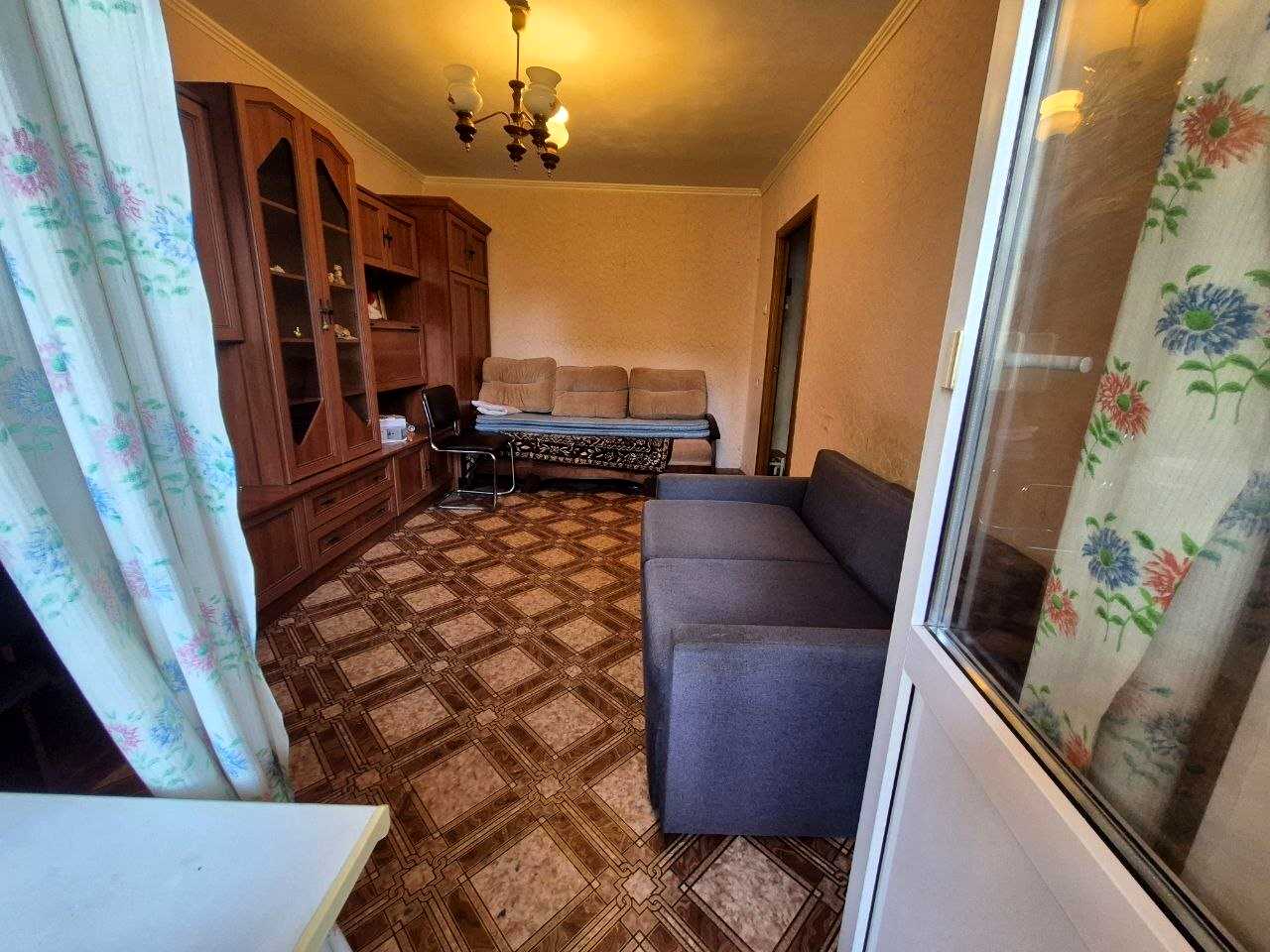 1878736476986052