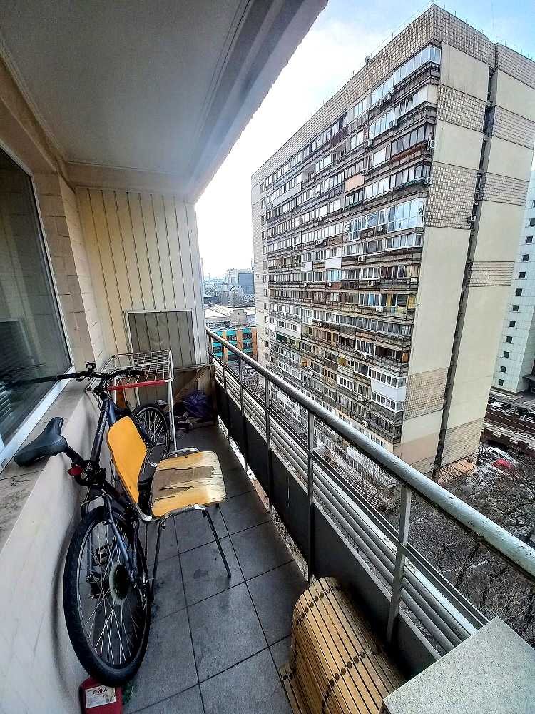 1878736539078933