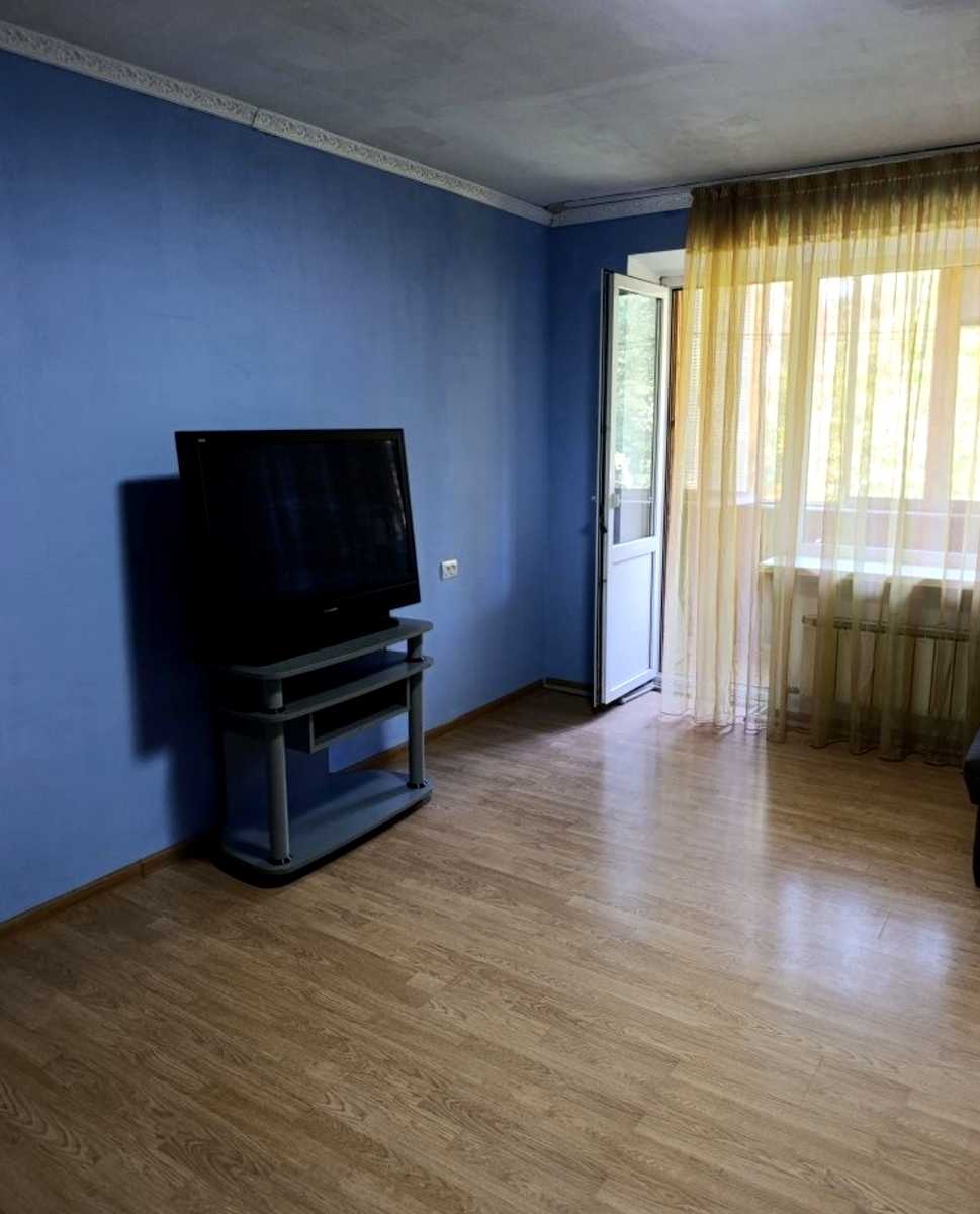 1878738281673163