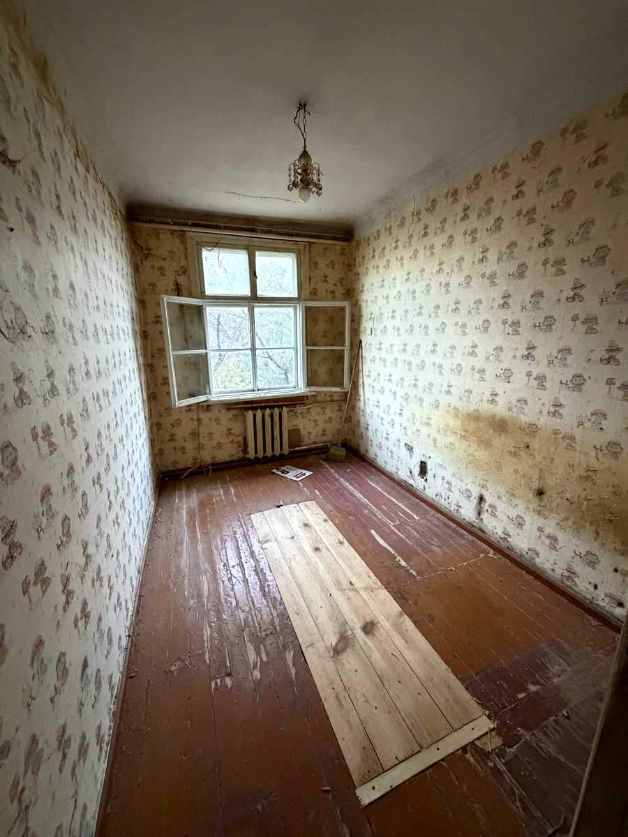 1878741312744840