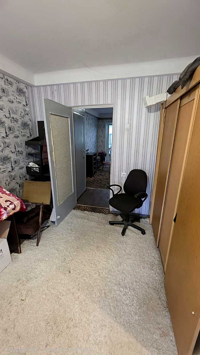 1878741905668871