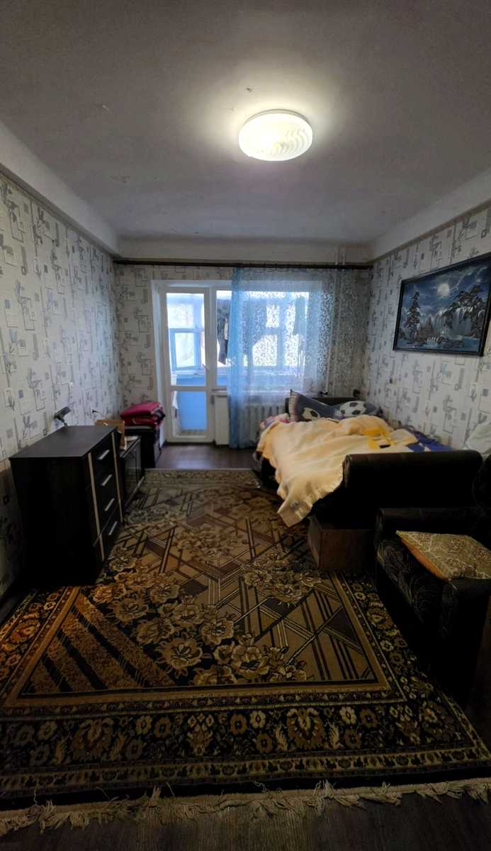 1878741907009193
