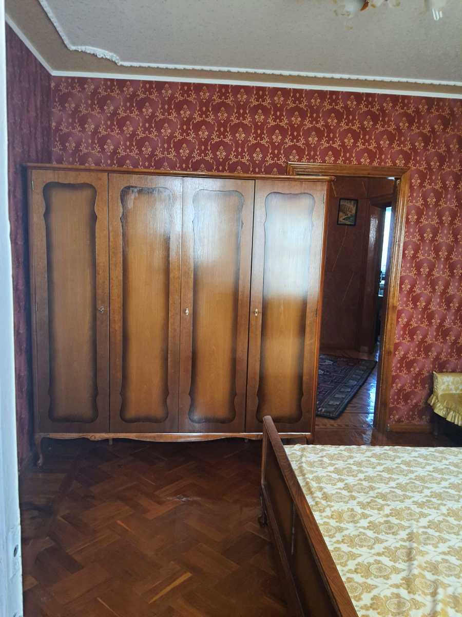 1878742774431395
