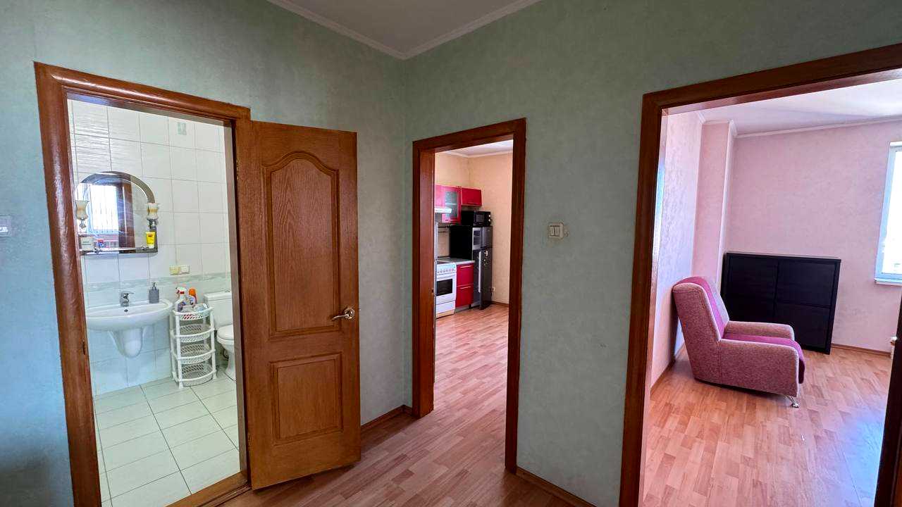 1878743654356817