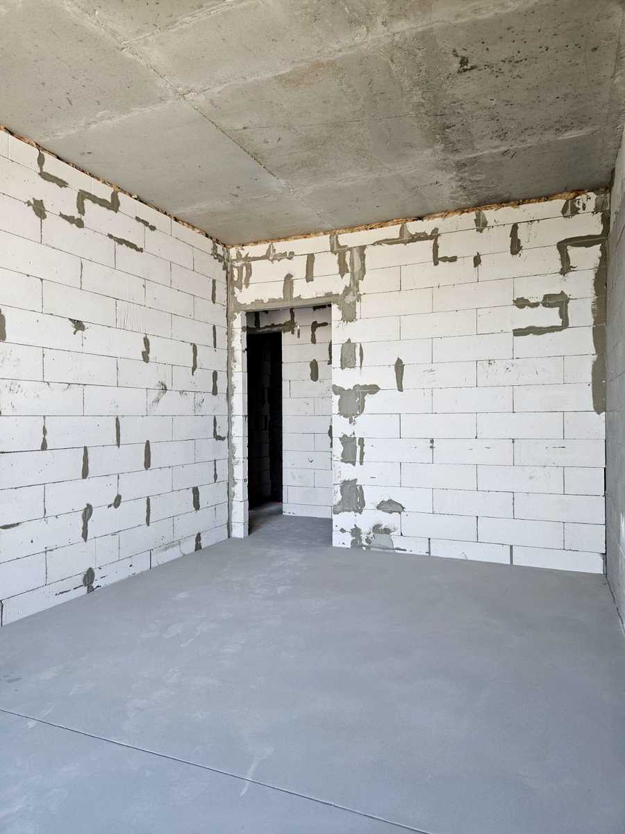 1878743861856179