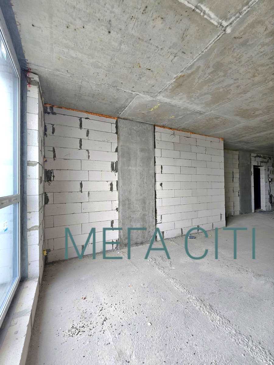 1878746238395337