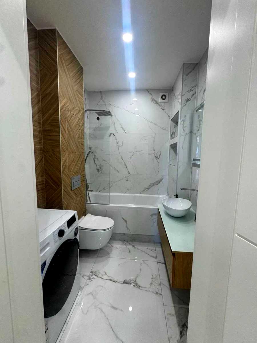 1878749823292754