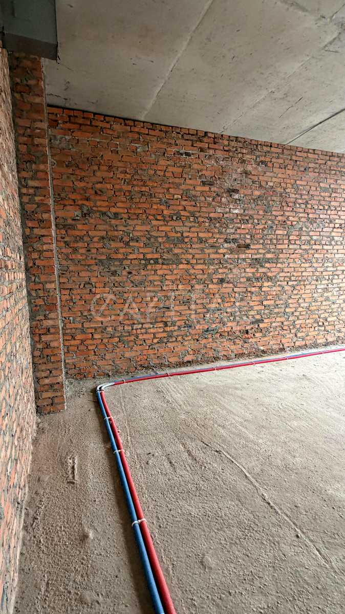 1878751469835720