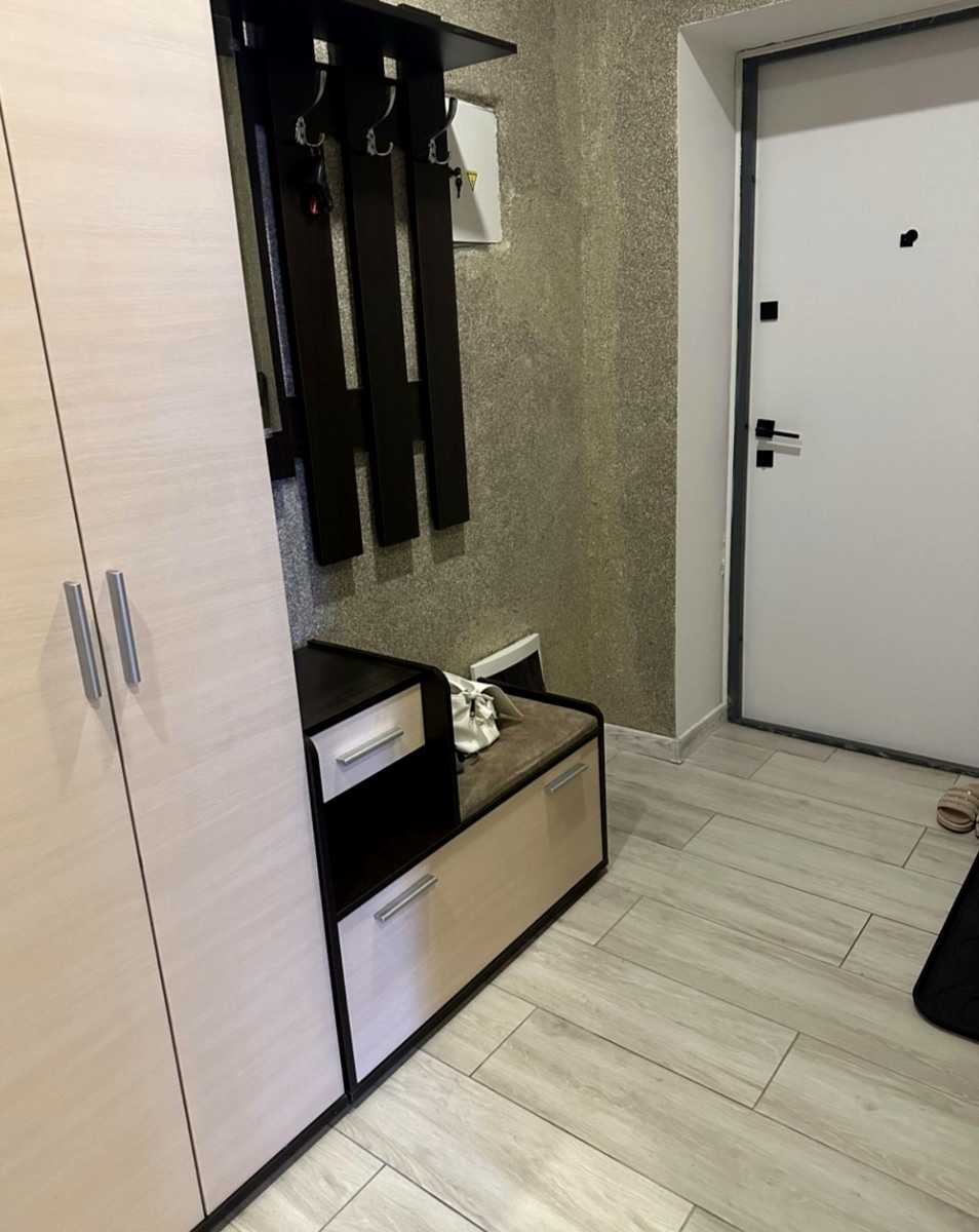 1878752853043461