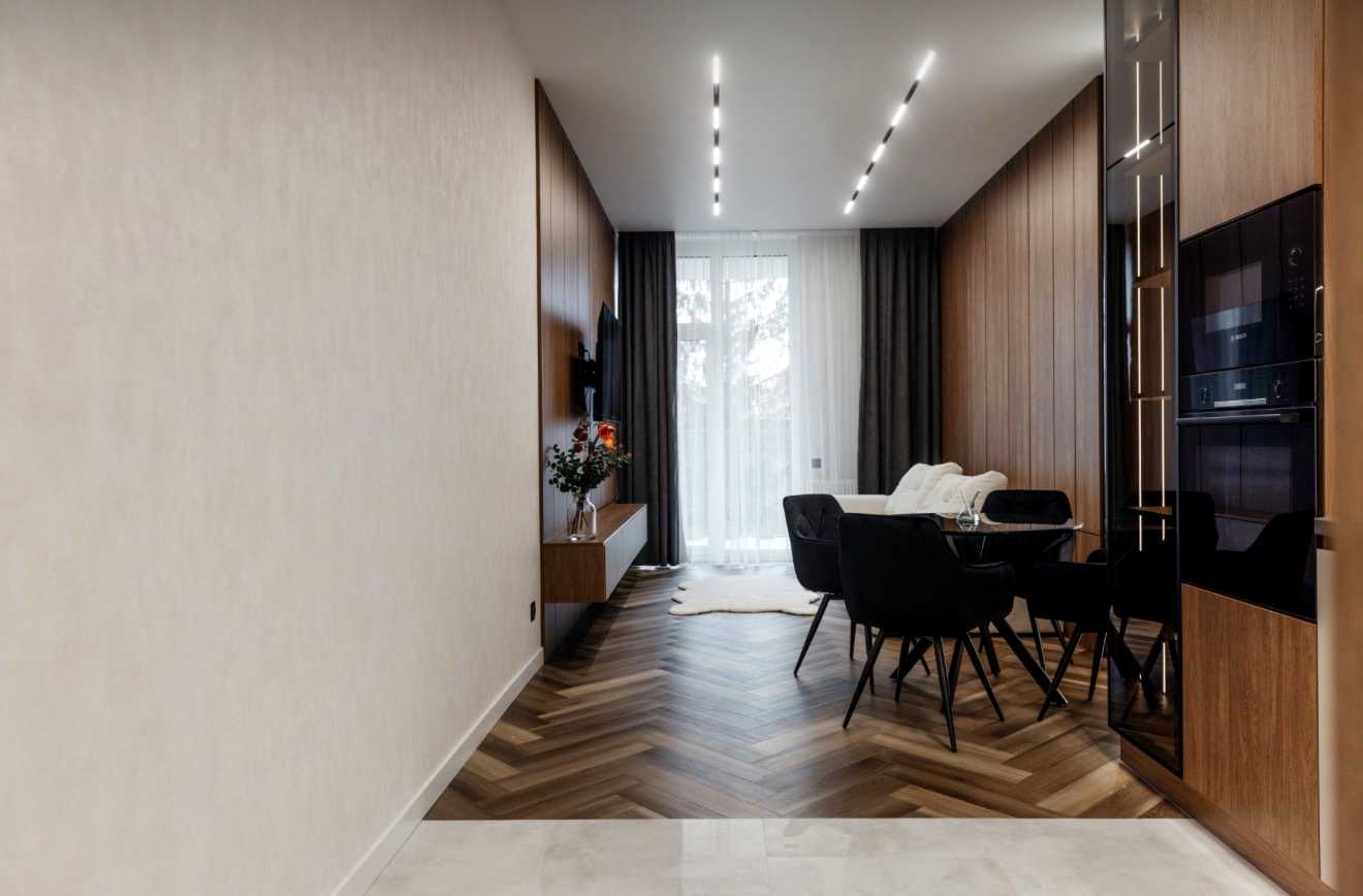 1878760234414722