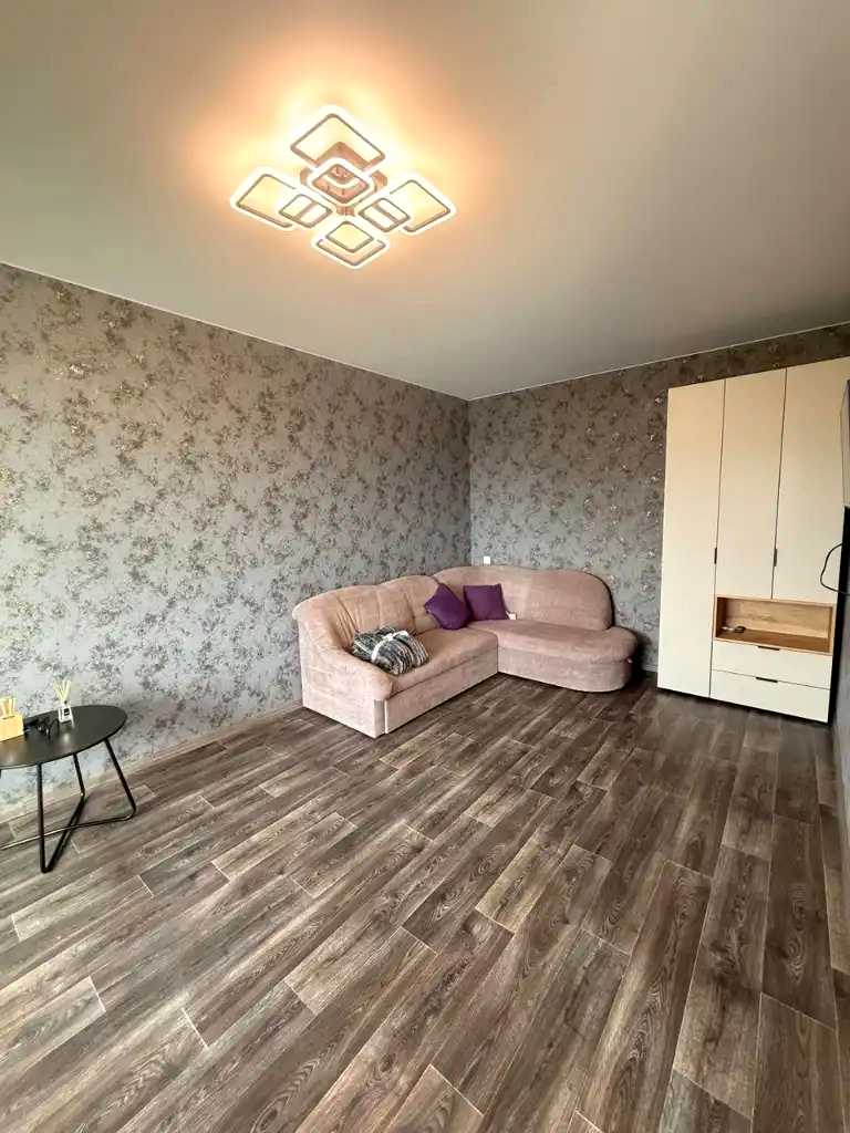 1878762214437986