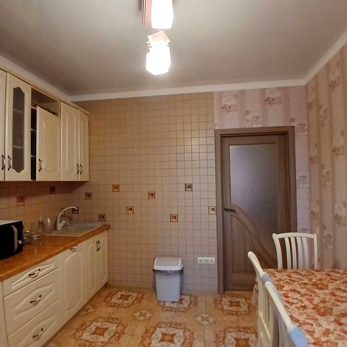 1878764762551718