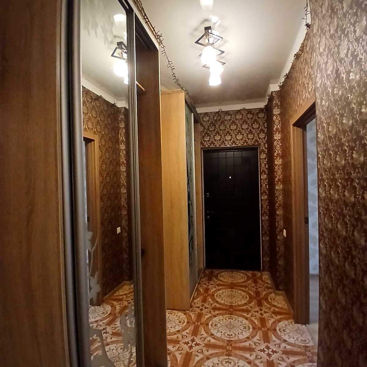 1878764763229437