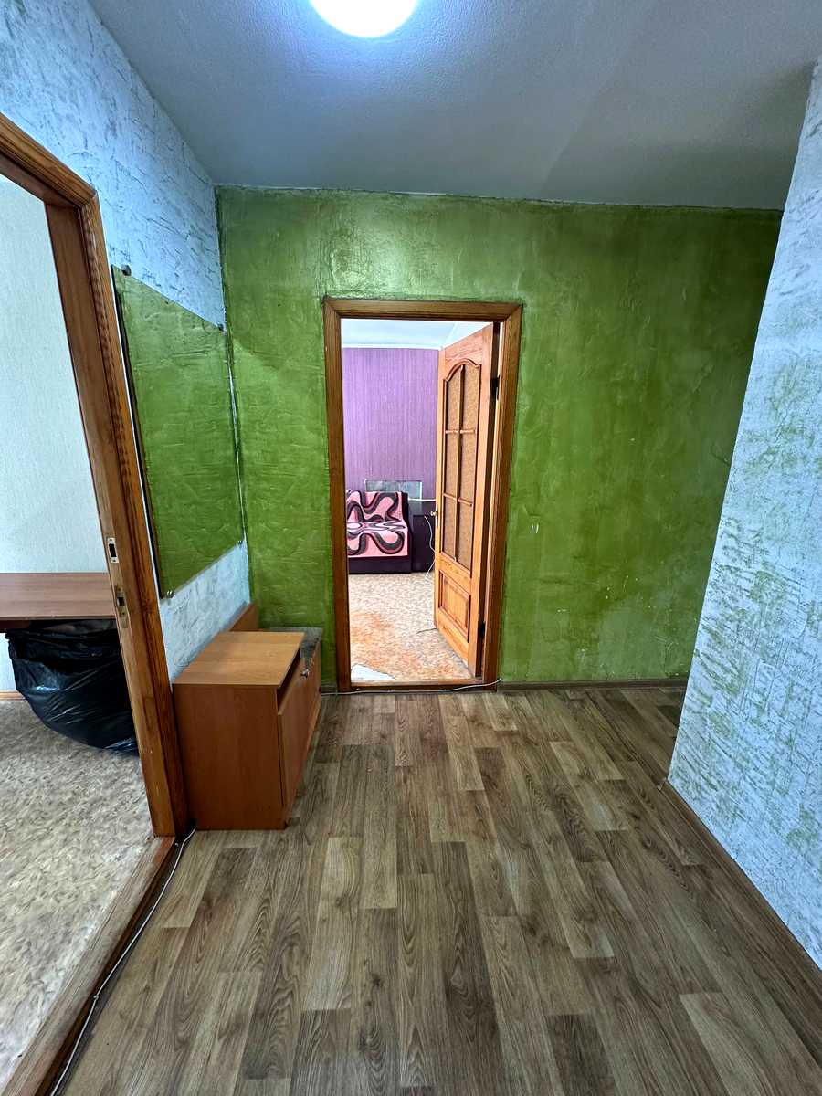 1878764786258723