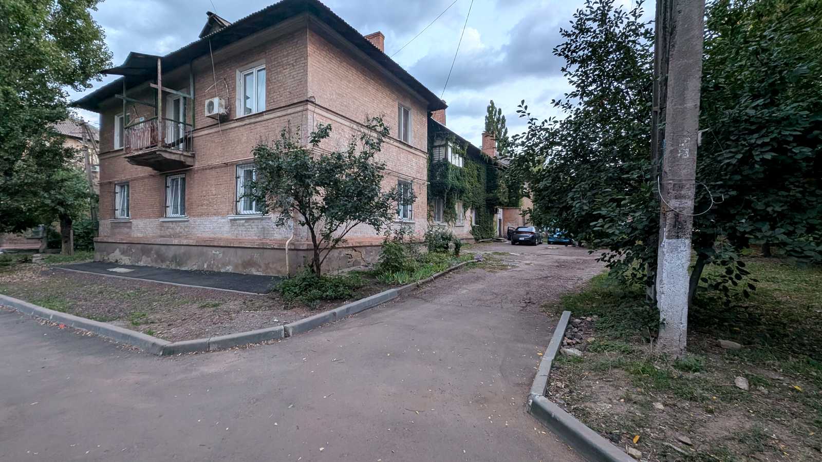 1878765125769809