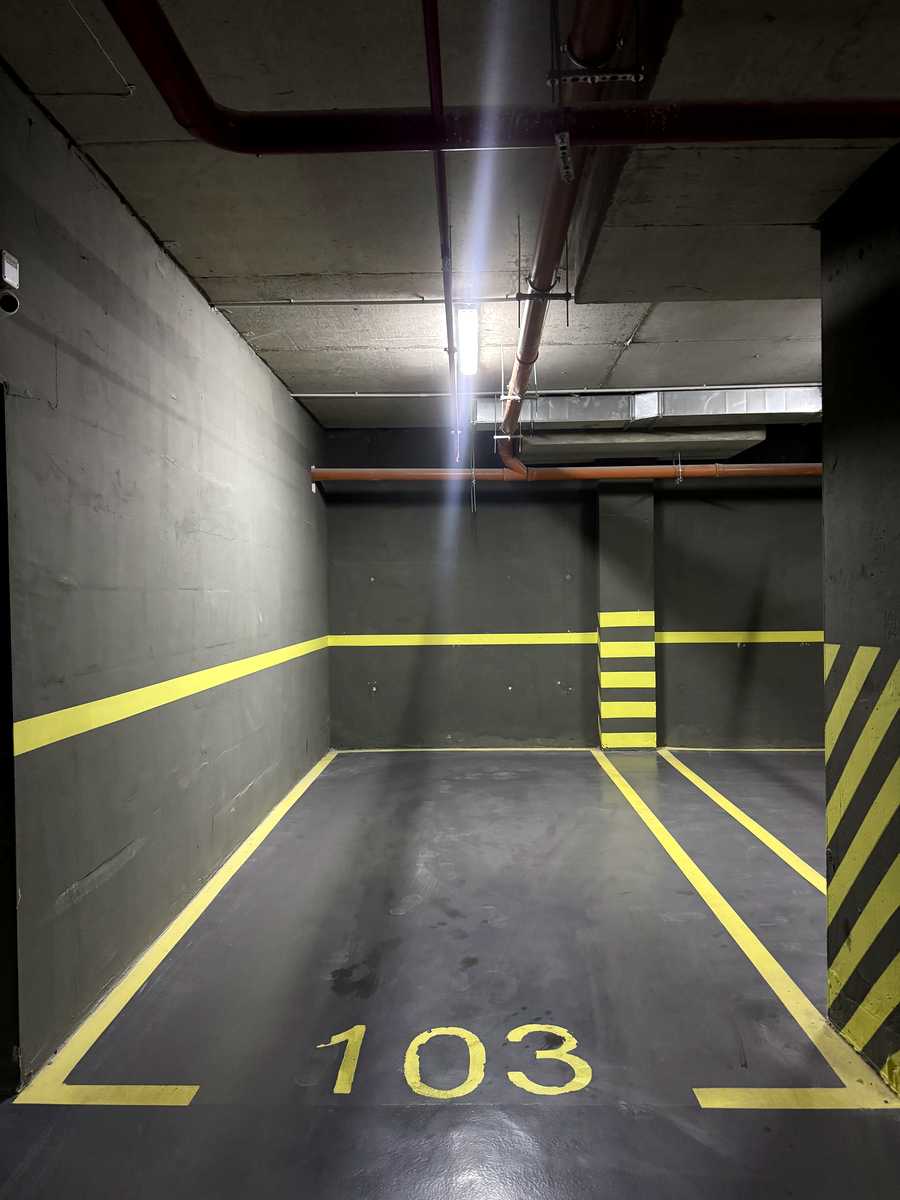 1878765334583882