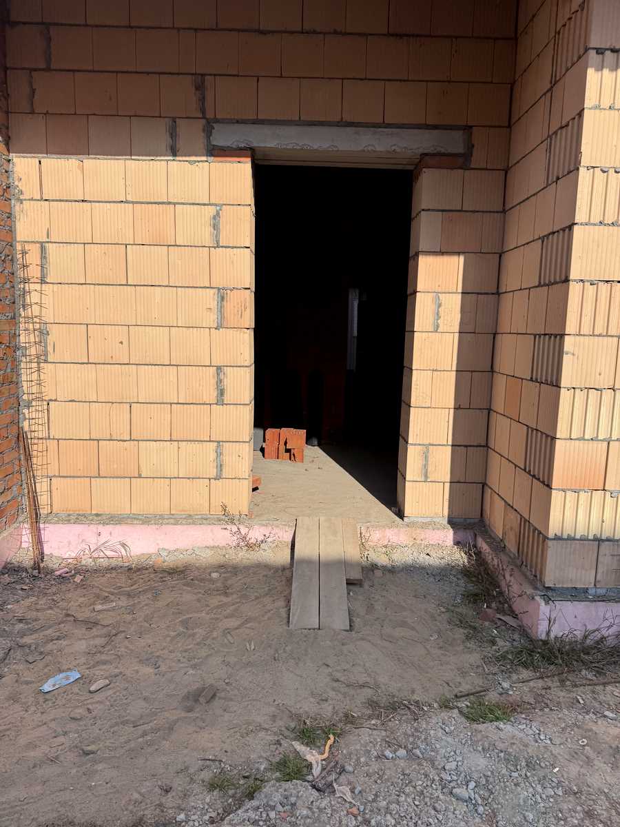 1878768441845215