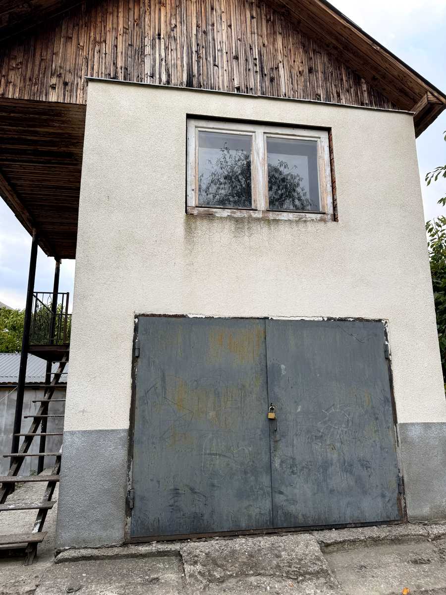 1878773311873715