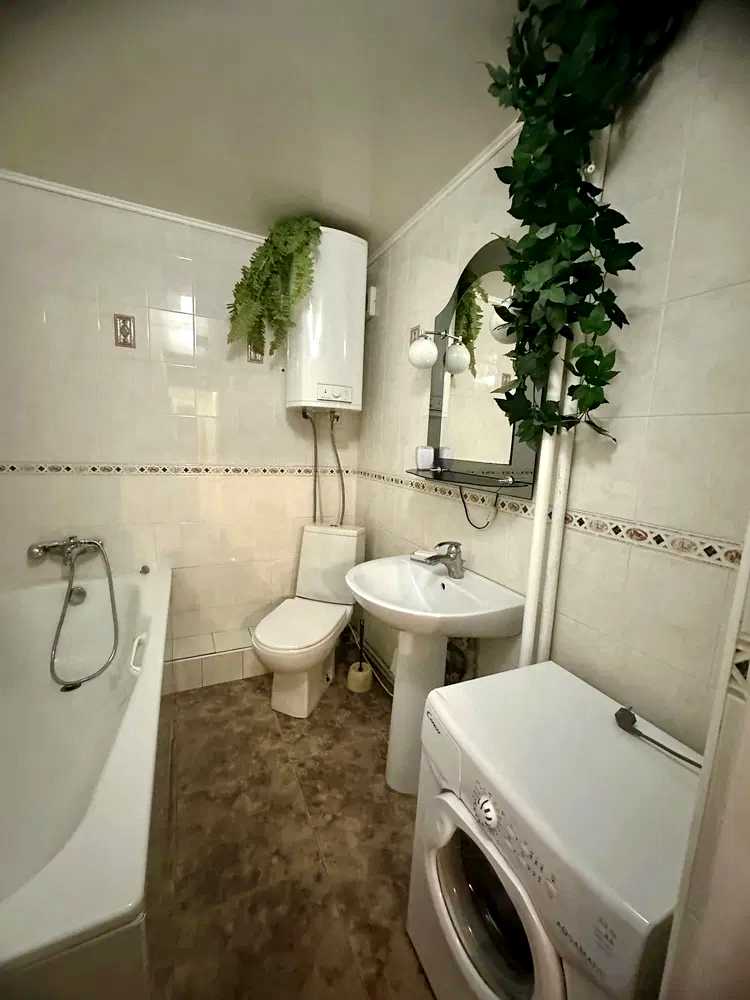 1878775483531352